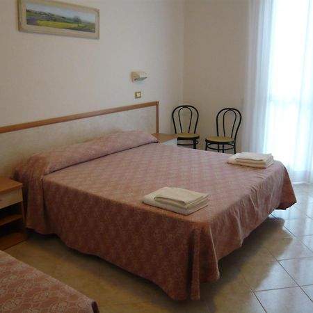 Hotel Calipso Llido Degli Estensi Εξωτερικό φωτογραφία